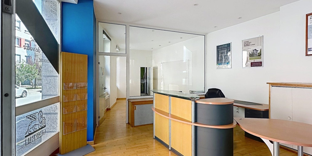 local commercial à TARBES (65000)